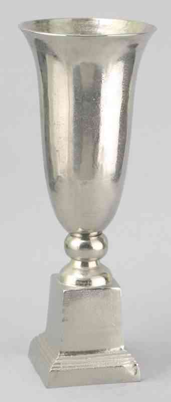 Stunning 24" Nickel Aluminum Vase – Modern Home Decor & Floral Arrangements Nickel Aluminum Vase (43″Hx16″)