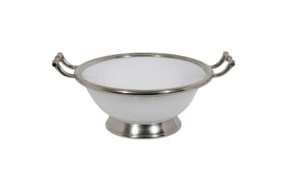 Elegant 15.5" Ceramic Centerpiece Bowl - White Decorative Serveware Classic White Ceramic Centerpiece Bowl with Handles (12″x10″x6″)