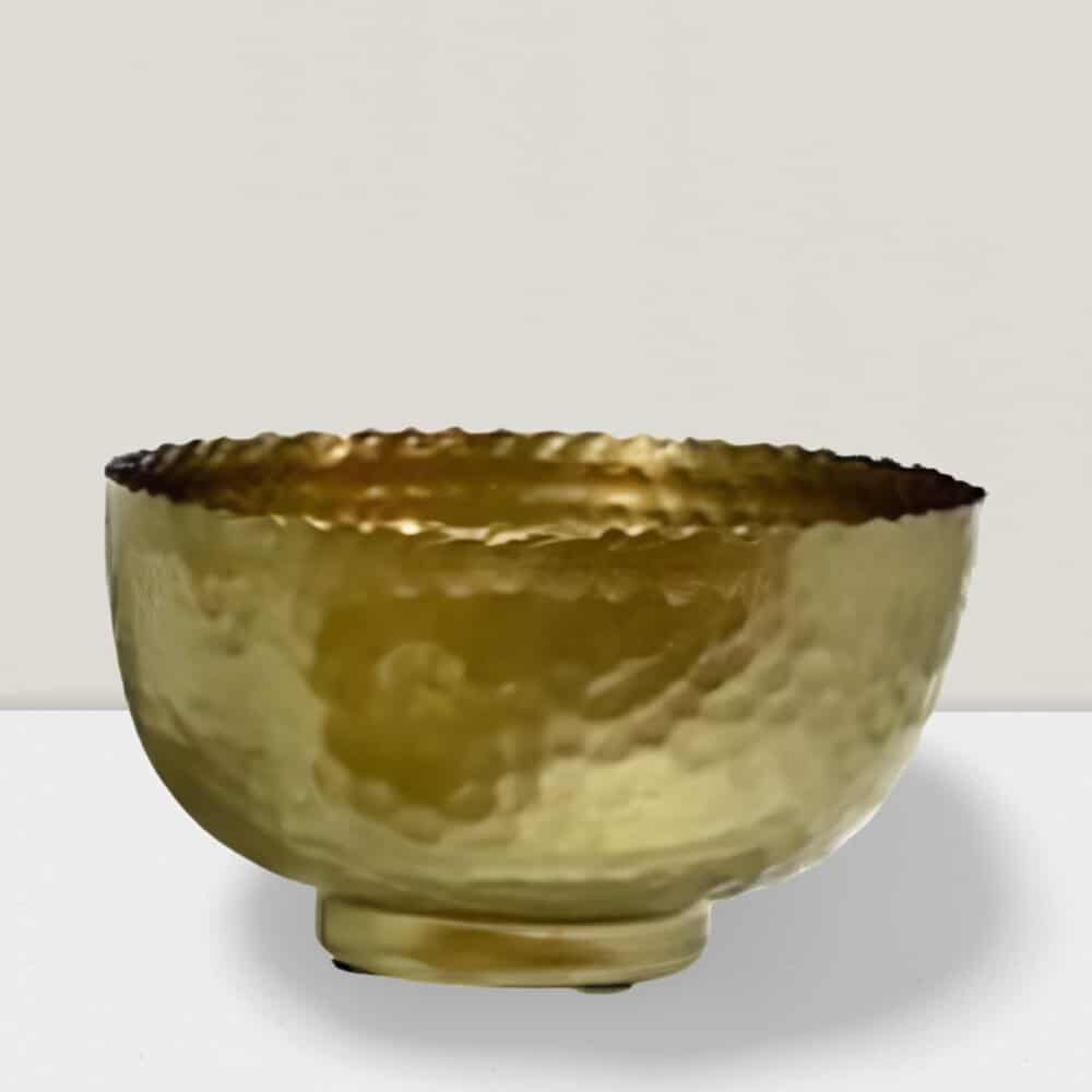 Set of 6 Elegant 9.5'' Hammered Metal Bowls - Versatile Decorative Storage Iron Silver hammered bowl 14”DX5”H